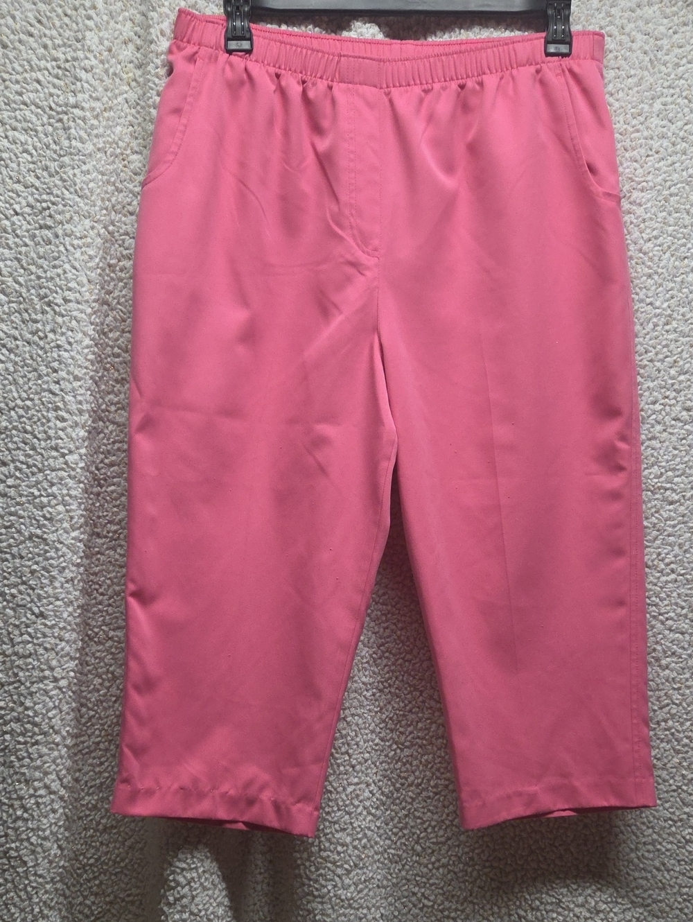 Kim Rogers Pink Pull-On Capri Pants with Side Pockets